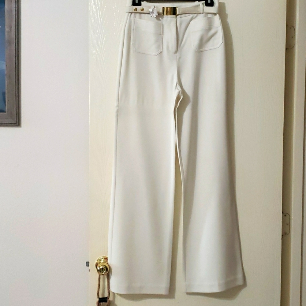 Worthington White Slacks with Front Pockets